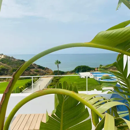 Ventana Al Paraiso *